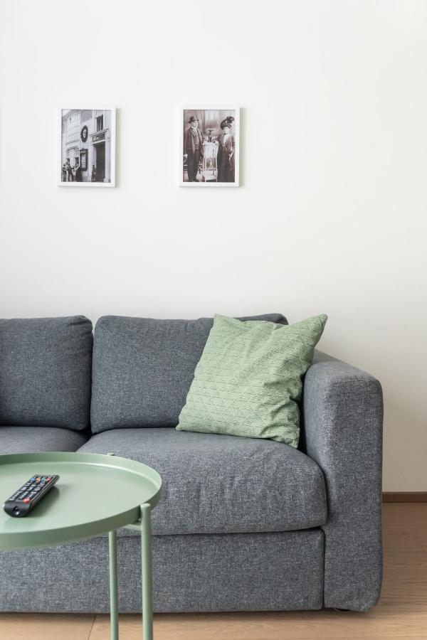 Quiet And Cozy Apartment Next To Mariahilfer Strasse And Naschmarkt With Ac, Minimum 30 Nights Βιέννη Εξωτερικό φωτογραφία