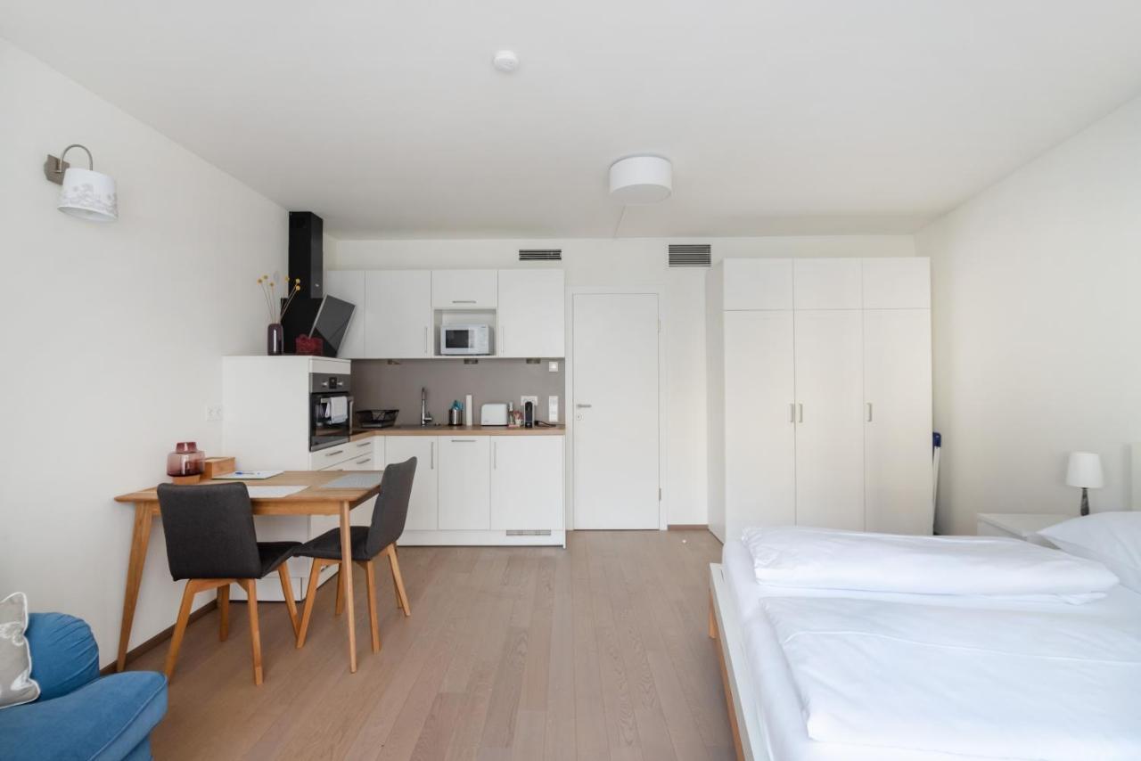 Quiet And Cozy Apartment Next To Mariahilfer Strasse And Naschmarkt With Ac, Minimum 30 Nights Βιέννη Εξωτερικό φωτογραφία
