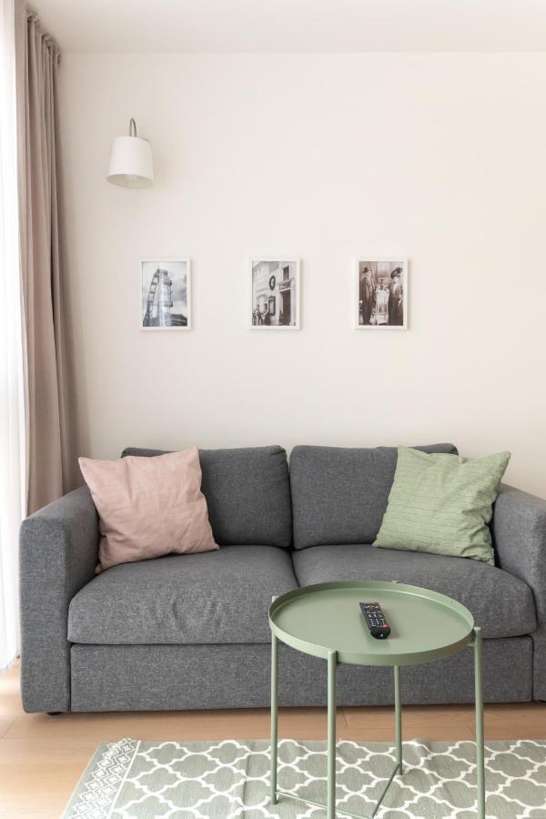 Quiet And Cozy Apartment Next To Mariahilfer Strasse And Naschmarkt With Ac, Minimum 30 Nights Βιέννη Εξωτερικό φωτογραφία