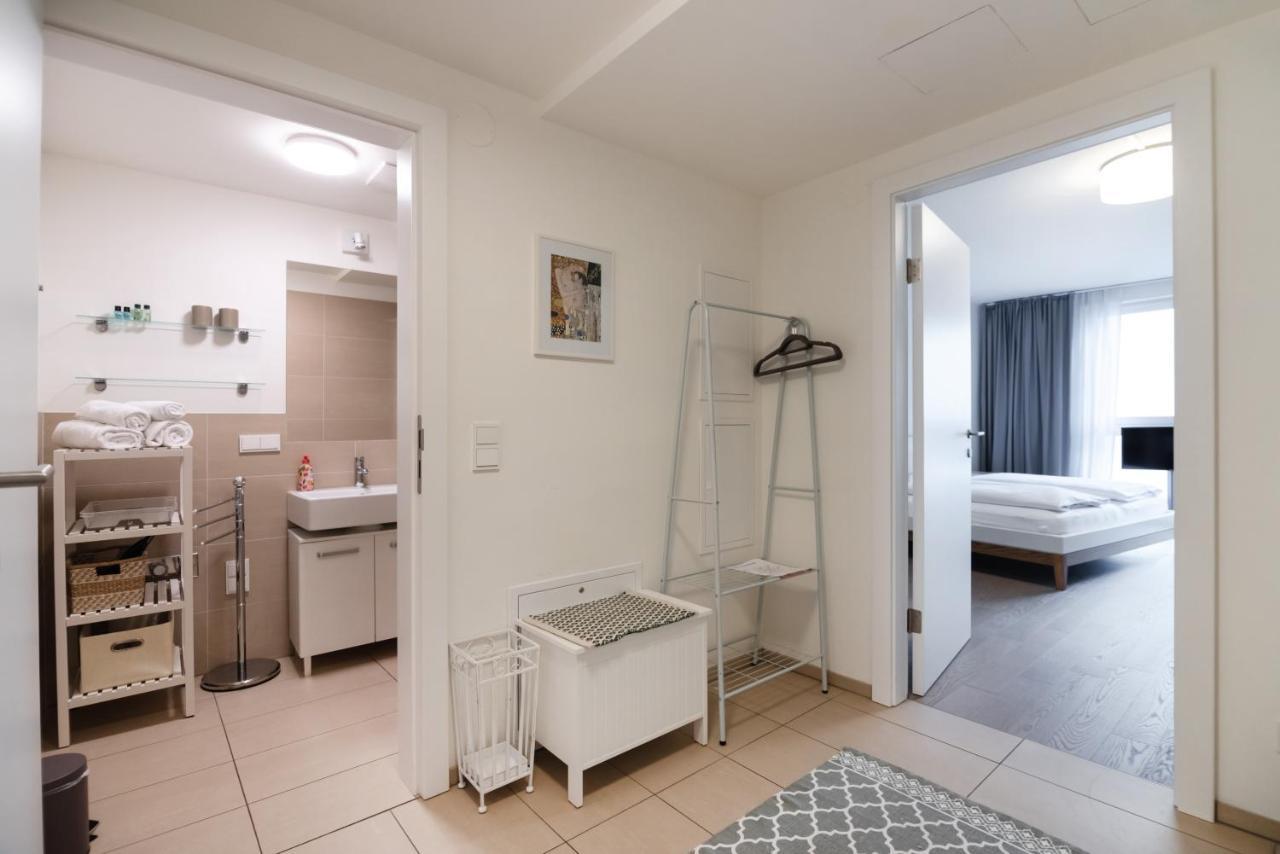 Quiet And Cozy Apartment Next To Mariahilfer Strasse And Naschmarkt With Ac, Minimum 30 Nights Βιέννη Εξωτερικό φωτογραφία
