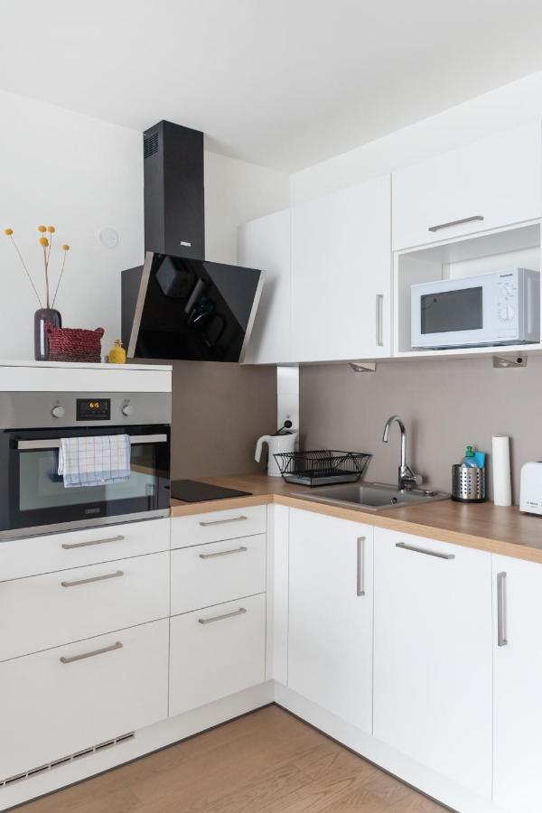 Quiet And Cozy Apartment Next To Mariahilfer Strasse And Naschmarkt With Ac, Minimum 30 Nights Βιέννη Εξωτερικό φωτογραφία